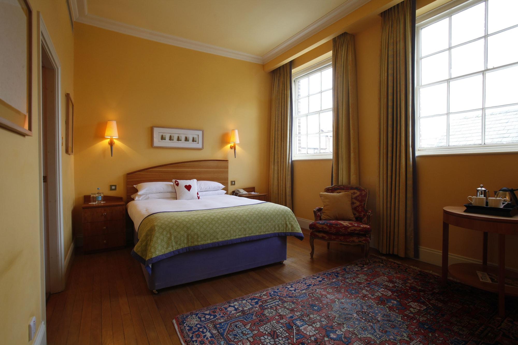 Angel Hotel Bury St. Edmunds Экстерьер фото