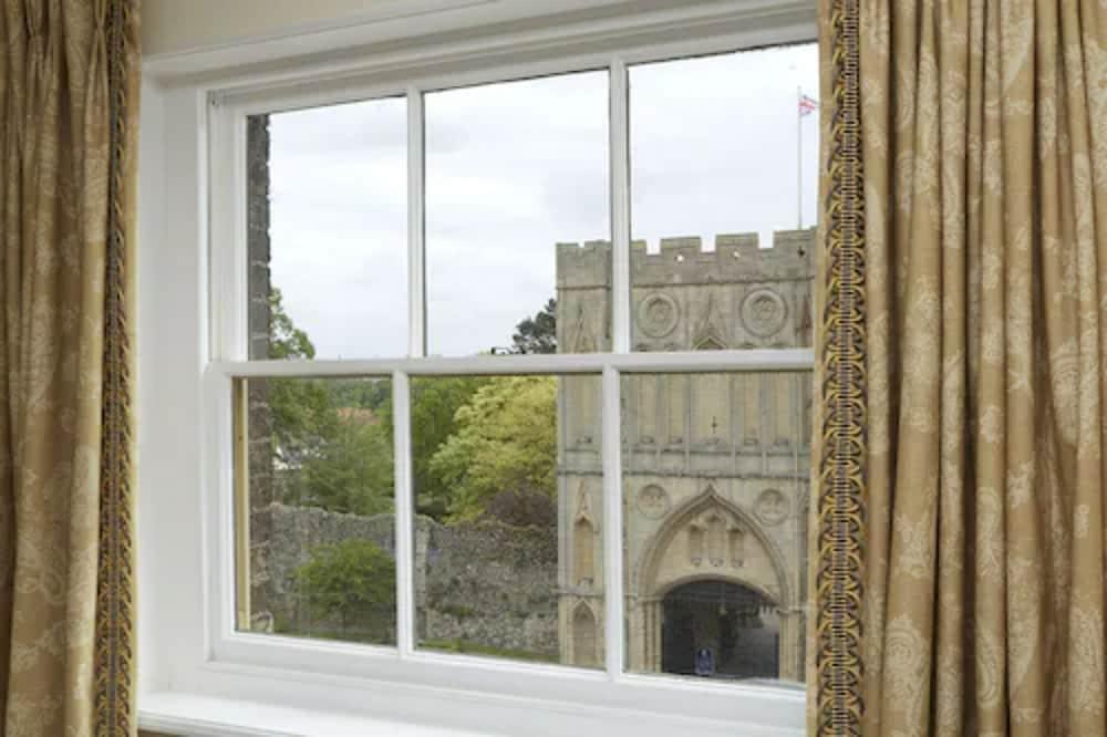 Angel Hotel Bury St. Edmunds Экстерьер фото