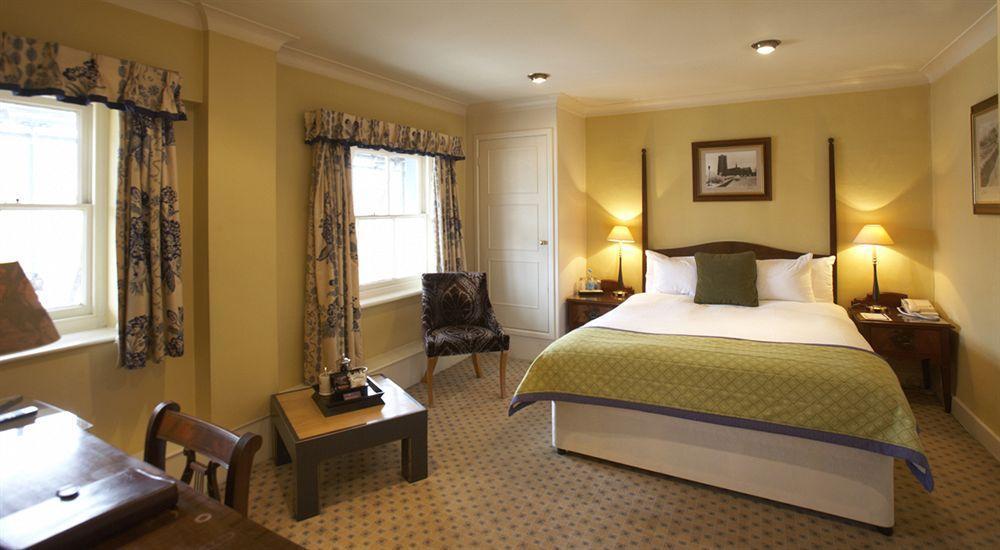 Angel Hotel Bury St. Edmunds Экстерьер фото