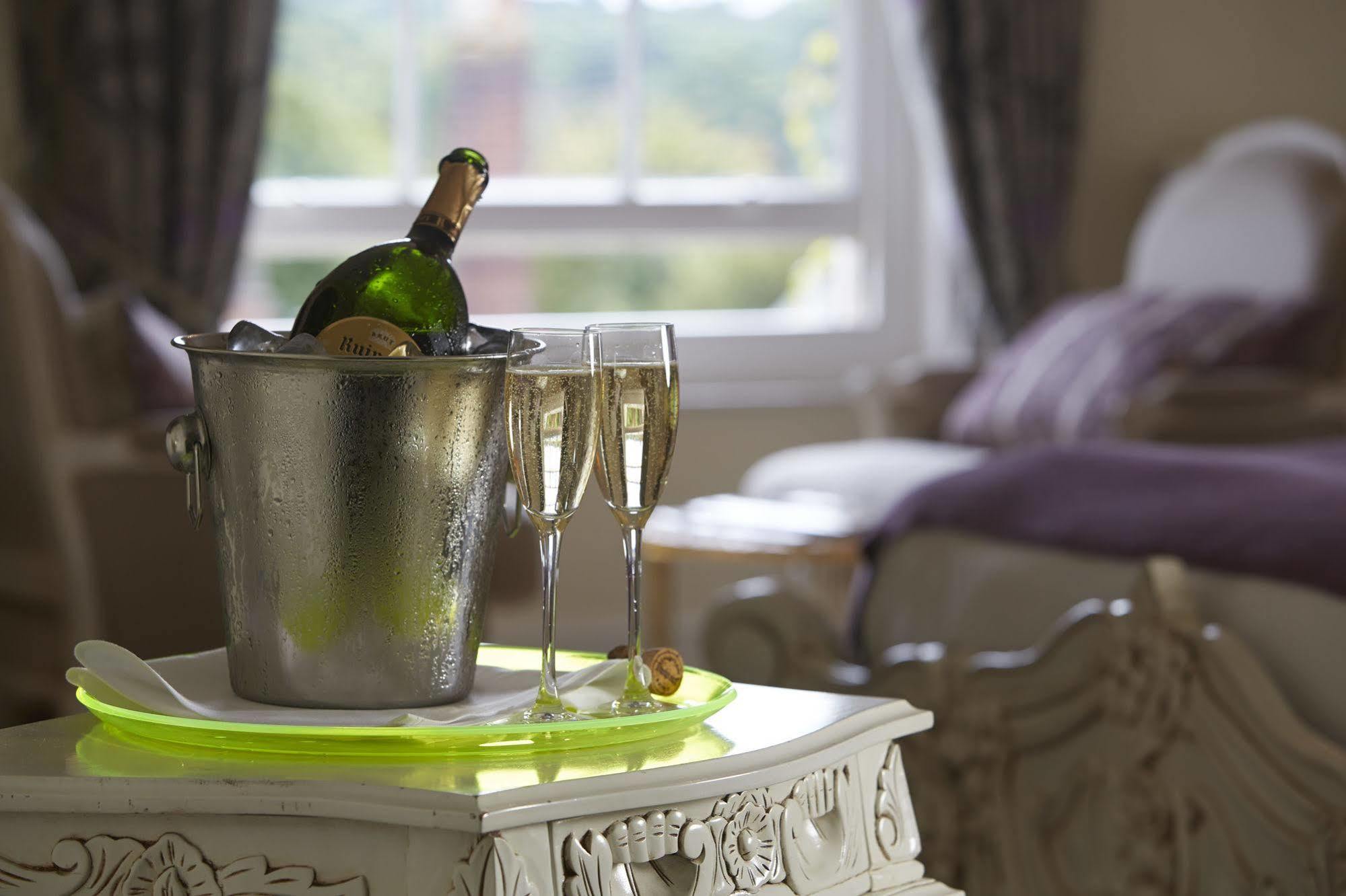 Angel Hotel Bury St. Edmunds Экстерьер фото